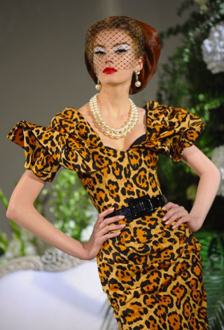 Illustration for article titled Dior Couture: Fabulous, Vintage-Inspired Top & Bottomlessness